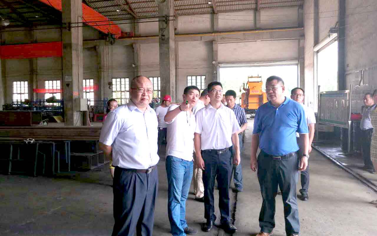 拓沃重工工厂
